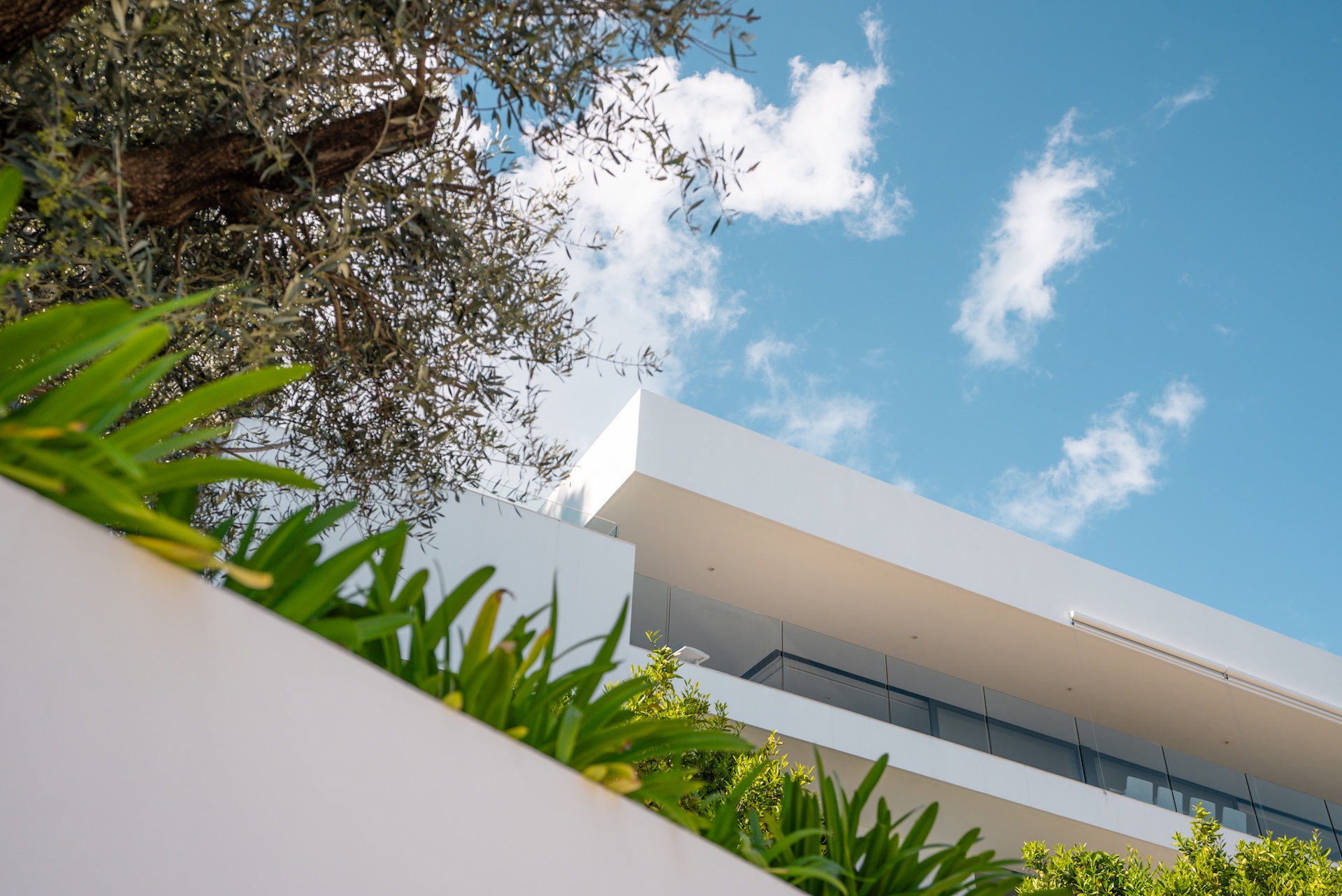 Resa Estates luxury vila Can Furnet modern Villa moderna detil.jpg